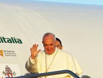 Pope makes provocative trip to Greece as EU deports migrants Pope makes provocative trip to Greece as EU deports migrants