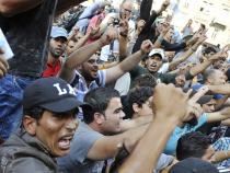 Hungary to send troops to help police with refugee crisis Hungary to send troops to help police with refugee crisis