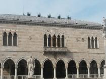Minority languages: comparison between Italy, Croatia, Spain Minority languages: comparison between Italy, Croatia, Spain