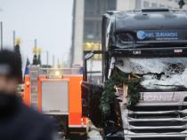 Manhunt underway in Germany for market attack suspect Manhunt underway in Germany for market attack suspect