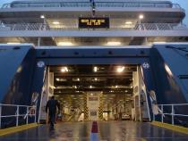Greece: more ferries to take migrants from Aegean islands Greece: more ferries to take migrants from Aegean islands