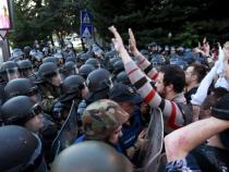 Macedonia, protests against pardoned politicians Macedonia, protests against pardoned politicians