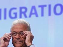 Avramopoulos says Schengen must go back to normal operation Avramopoulos says Schengen must go back to normal operation