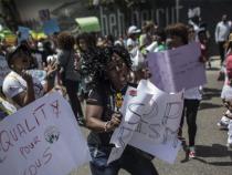 Hungary: EU migrant quotas are 'blackmail' Hungary: EU migrant quotas are 'blackmail'