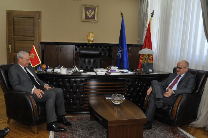 From left: CEI-ES SG Roberto Antonione and MFA of Montenegro Srdjan Darmanović