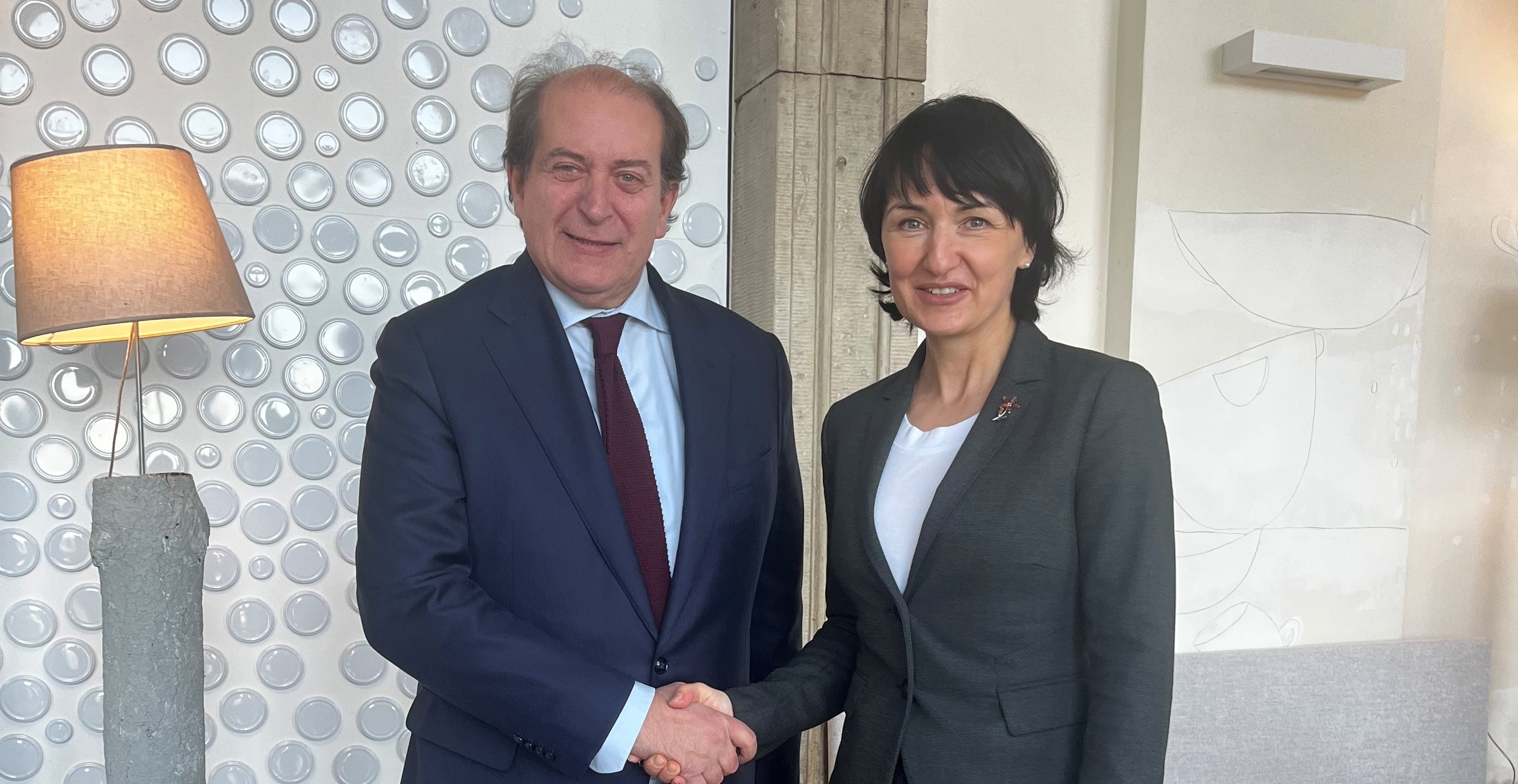 SG Dal Mas meets with the Polish Deputy Minister of Foreign Affairs Henryka Mościcka-Dendys (Warsaw, 13 November 2025)