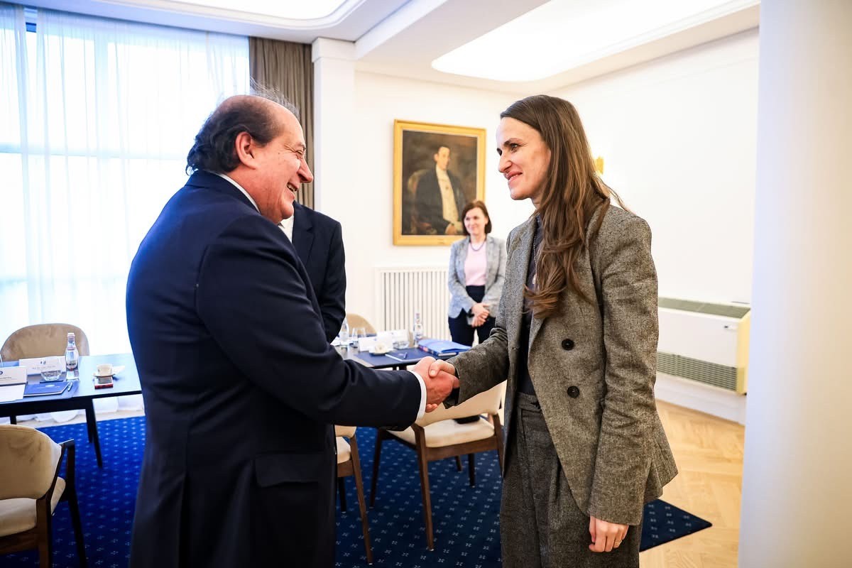 SG Dal Mas meets with the Minister of Foreign Affairs of Romania, Oana-Silvia Țoiu (Bucharest, Romania)