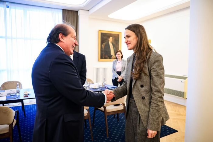 SG Dal Mas meets with the Minister of Foreign Affairs of Romania, Oana-Silvia Țoiu (Bucharest, Romania)