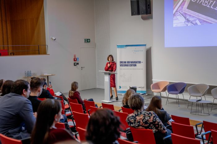 CEI participates in “Dream Job Navigator – Visegrad Edition” conference on youth education and career integration